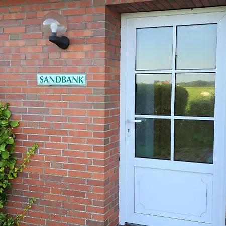 Sandbank Apartment *